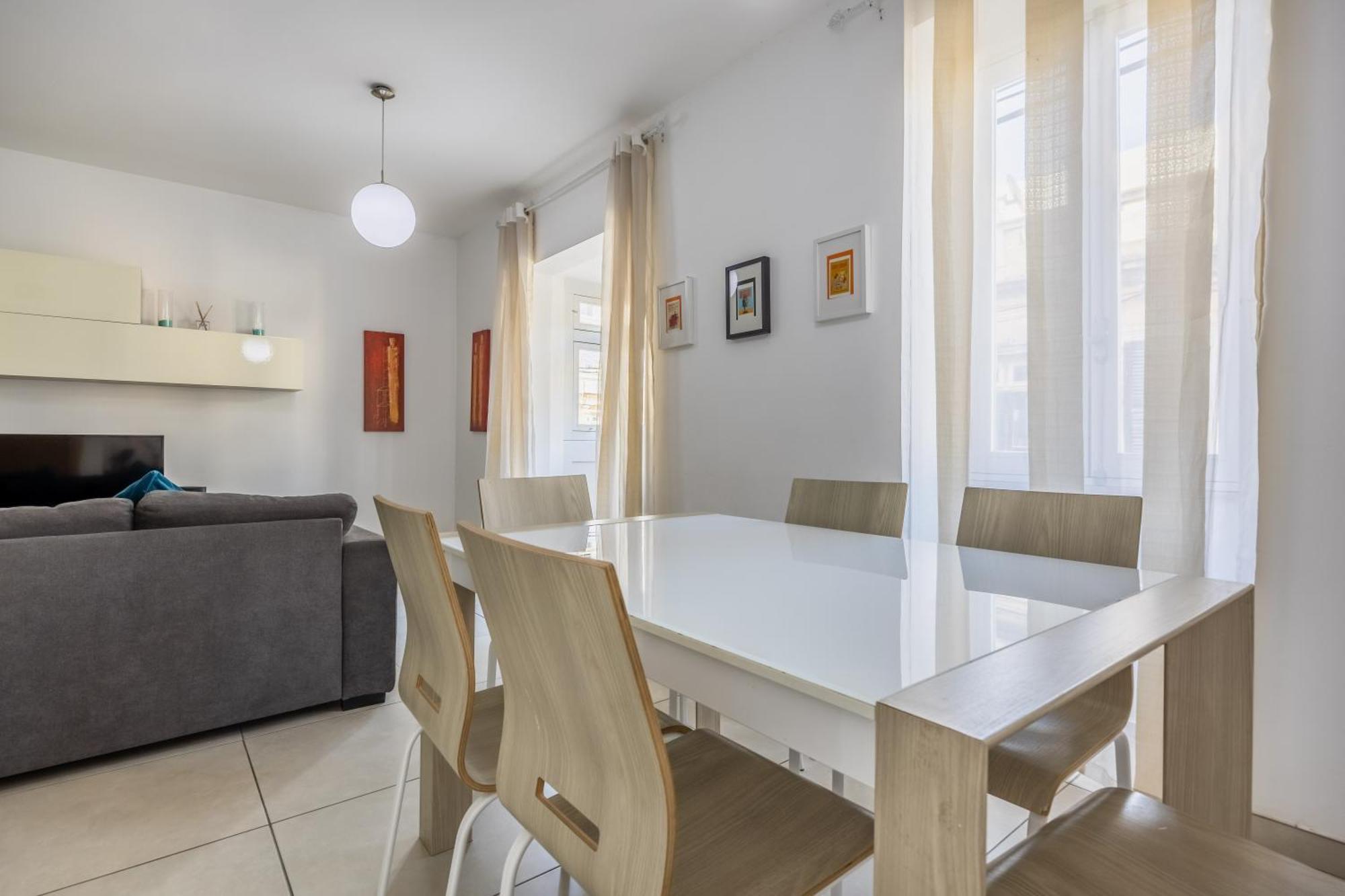 Superb 3Br Apt Close To Seafront Gzira Room photo